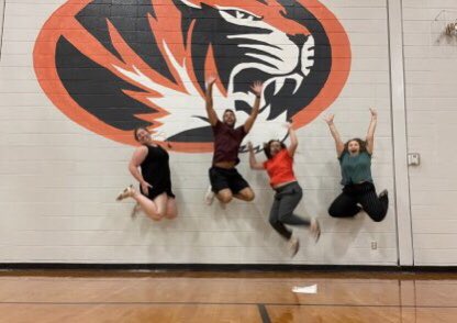 leannegove's tweet photo. Go Tigers! #RepMOProud #NTISuccess https://t.co/u6h6Pkh9H9