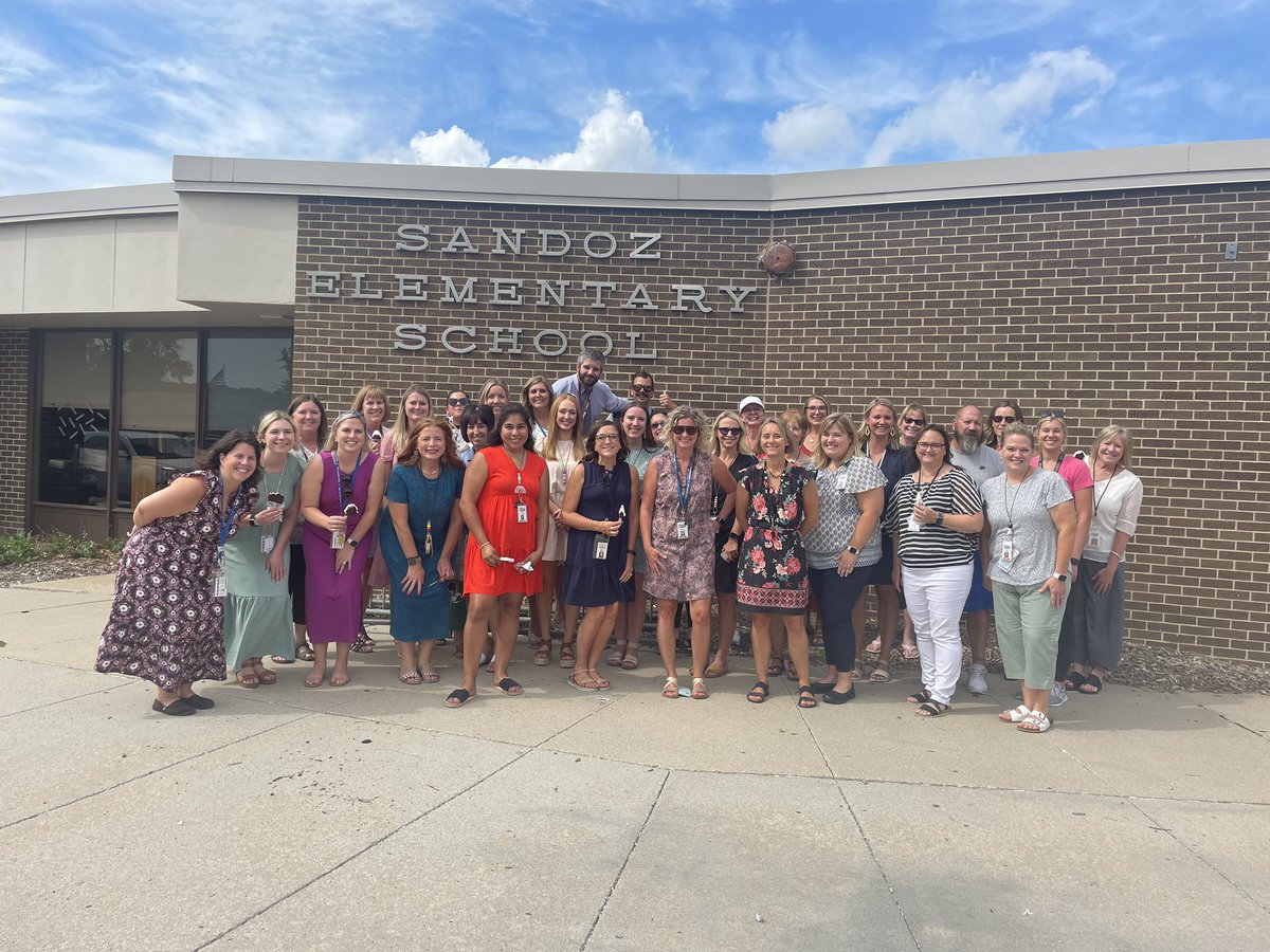 sandoztigers's tweet photo. We made it through the first day #proud2bMPS https://t.co/js2KbTiWLS