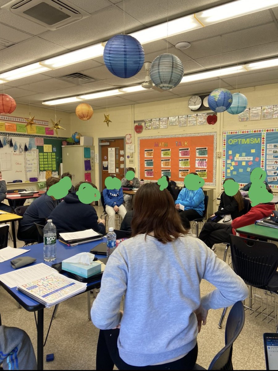 MrsZemaitatis's tweet photo. @goguardian School doesn’t start for a few more weeks, but here is my classroom throughout the previous year. My favorite part are the seasonal ceiling changes! https://t.co/n7h44W741K