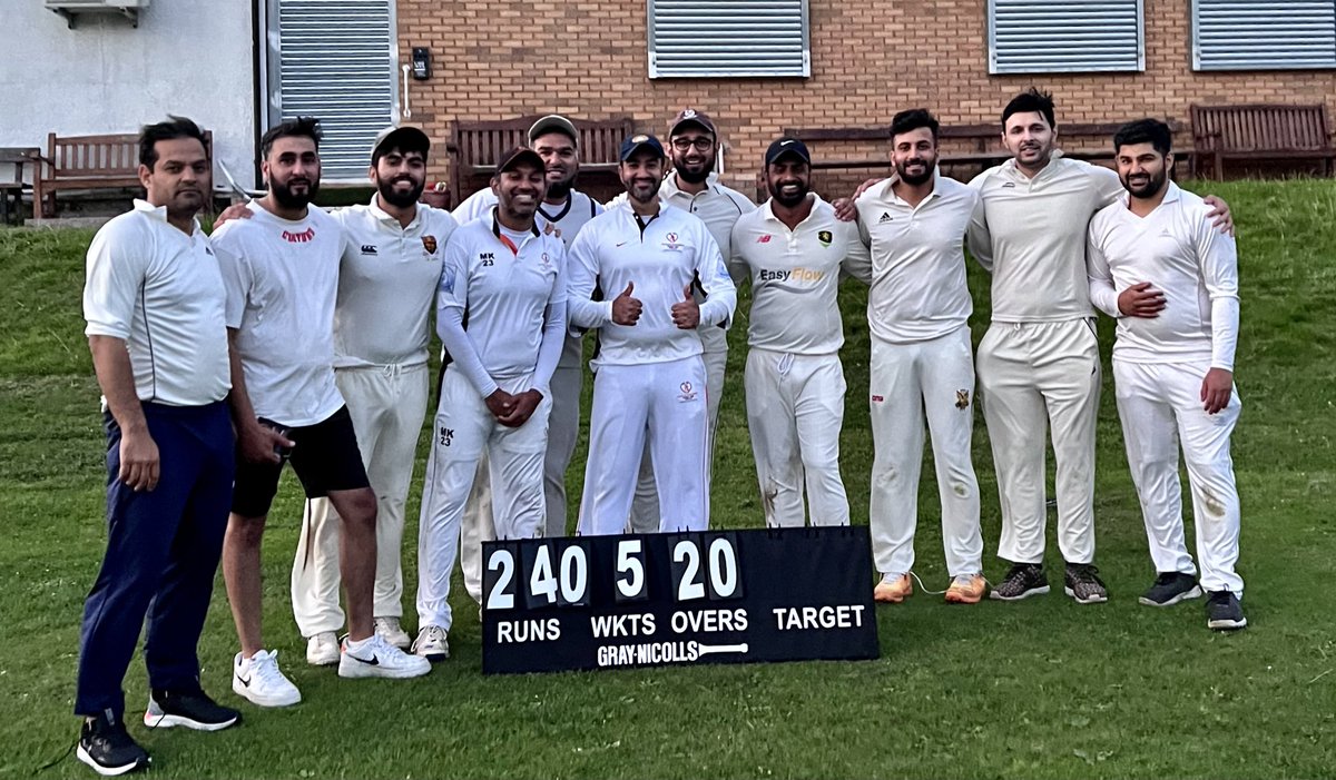 Dudley Doosras CC (@dudleydoosras) on Twitter photo Dudley Doosras set a record 240 in 20 overs against <a href="/SportsmanCC/">Sportsman CC</a> this evening
π± π± π±
Shabaash boys - highest score of the season so far πͺπ½
Mrigank 55
Minoth 37
Mikhil 62
Match report to followβ¦
#COYD #DDCC
#CricketTwitter Dudley Doosras set a record 240 in 20 overs against <a href="/SportsmanCC/">Sportsman CC</a> this evening
π± π± π±
Shabaash boys - highest score of the season so far πͺπ½
Mrigank 55
Minoth 37
Mikhil 62
Match report to followβ¦
#COYD #DDCC
#CricketTwitter