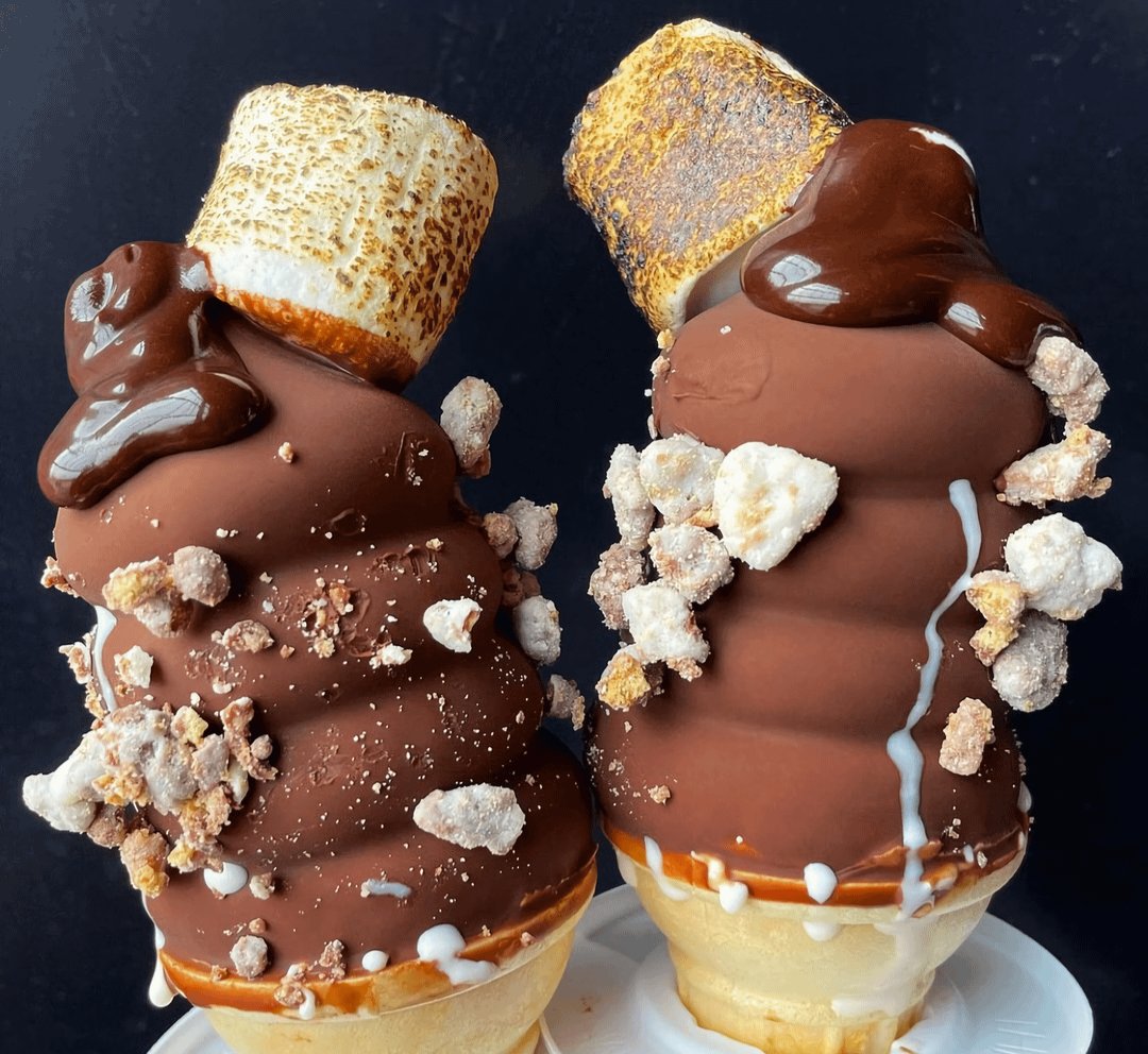 Life's S'MORE fun with ice cream! #theperfectserving #softserve #nationalsmoresday #foodservice #QSR #frozendesserts #foodandbeverage #restaurantequipment #fastcasual #commercialkitchens #icecream