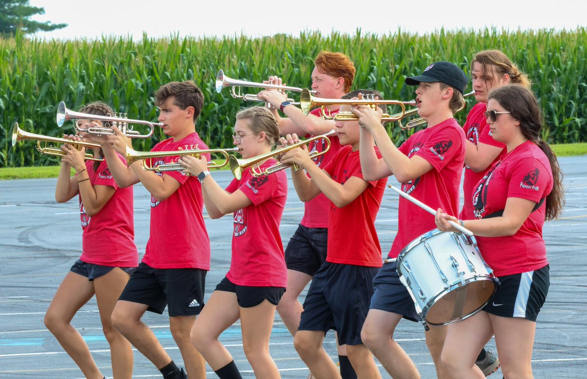 AlderSchools's tweet photo. When the Scarlet and the Black proudly waves against the sky, the colors of the Pioneers will always wave on high. #PioneerTogether https://t.co/0ZB6iMGljz