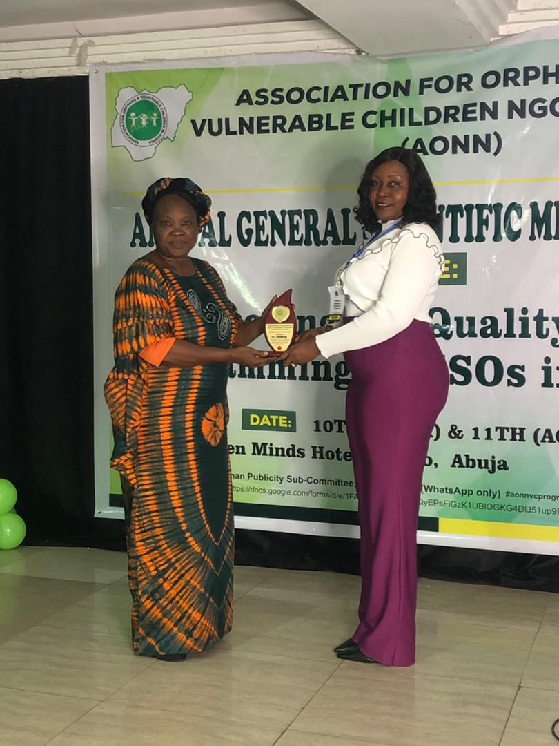 AONN_NG's tweet photo. Award Presentation to outstanding members and partners of @AONN_NG: 
Professor Adenike Grange
Nawani Aboki
Mrs. Ogobnna Priscillia
Richard Okoro
Carol Ugochukwu of WOW
Dr. Mrs Mary Adeyanju
Dr. Hannatu Usman Biniyat
Adekemi Adeyeye
Rev. Cynthia James
Dr Mohammed Bello Abdulkadir https://t.co/eUiOrLAfWg