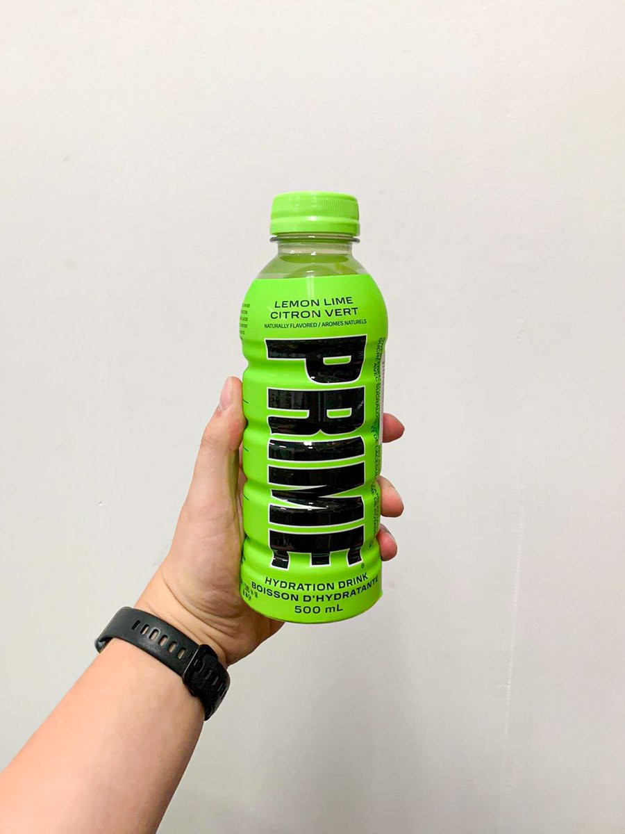 sweetplanet_pl's tweet photo. Mamy to! 🤩 Dwa smaki napojów PRIME dostępne w naszym sklepie na: https://t.co/ECW8SYqZWe 
#Prime https://t.co/aZzbyFICCw