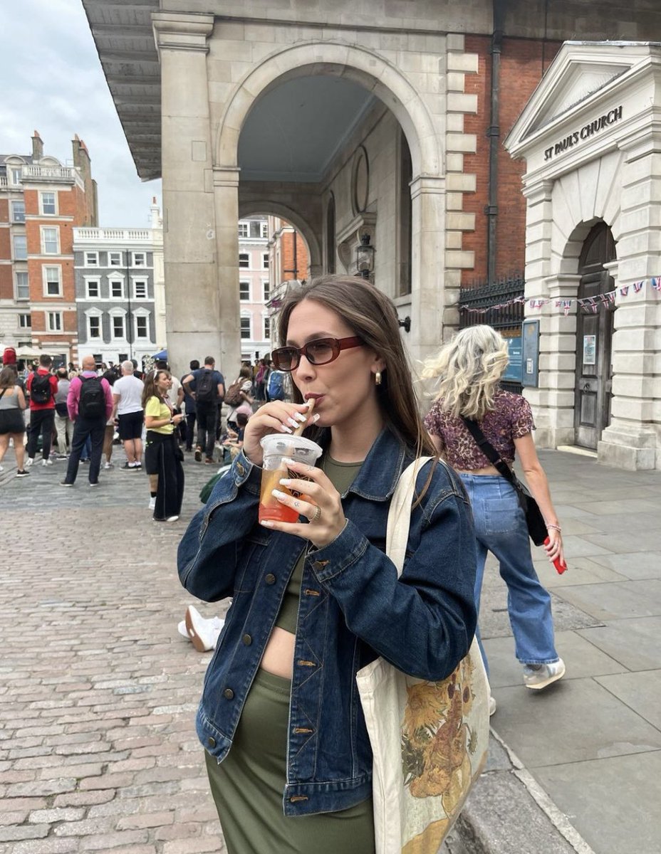 rosamjf99's tweet photo. 🧳🇬🇧🛫 https://t.co/UkTFC9W2iw