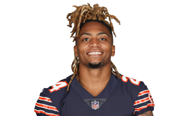 NFL_DovKleiman's tweet photo. Report: Ex-#Jets, #Browns CB Buster Skrine was arrested in Canada after authorities said he fraudulently obtained more than $100,000 from a banks throughout the country, per @TMZ_Sports 

From the story: Police said Wednesday that Skrine had attended "numerous financial institutions" recently in order to illegally obtain cash. They claimed as part of his scheme, Skrine would identify himself as a retired NFL player, open bank accounts with fraudulent checks, and then obtain a portion of the dough before the check cleared.

They said Skrine did this at multiple locations in the Durham Region ... adding that they had "reason to believe" he had pulled similar scams all across Canada.