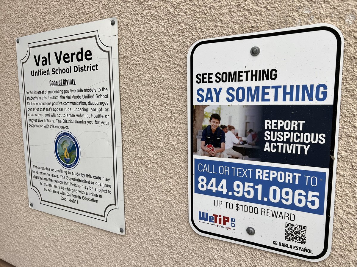 VVUHSDPDChief's tweet photo. Our department manages all things related to student safety in our district. We also equip our @ValVerdeUSD schools with the equipment needed during an emergency to be successful in keeping our students safe! @WeTipinc @NARescue #CPR1 https://t.co/a4pyacxR11