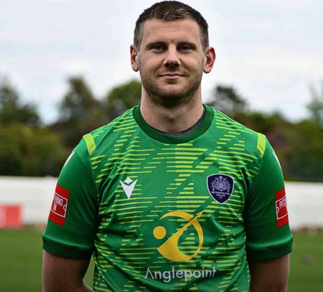 Met Police FC tweet media