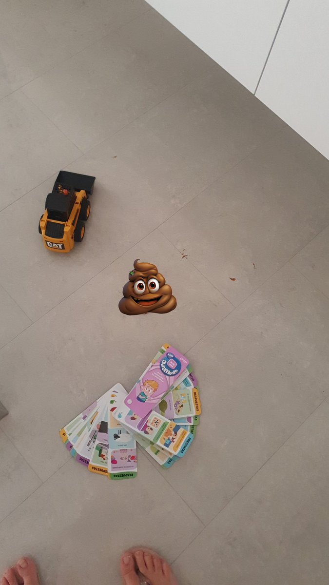 Luisika's tweet photo. Alguien más en proceso de quitar el pañal a su hijo? https://t.co/vUZk7quixB