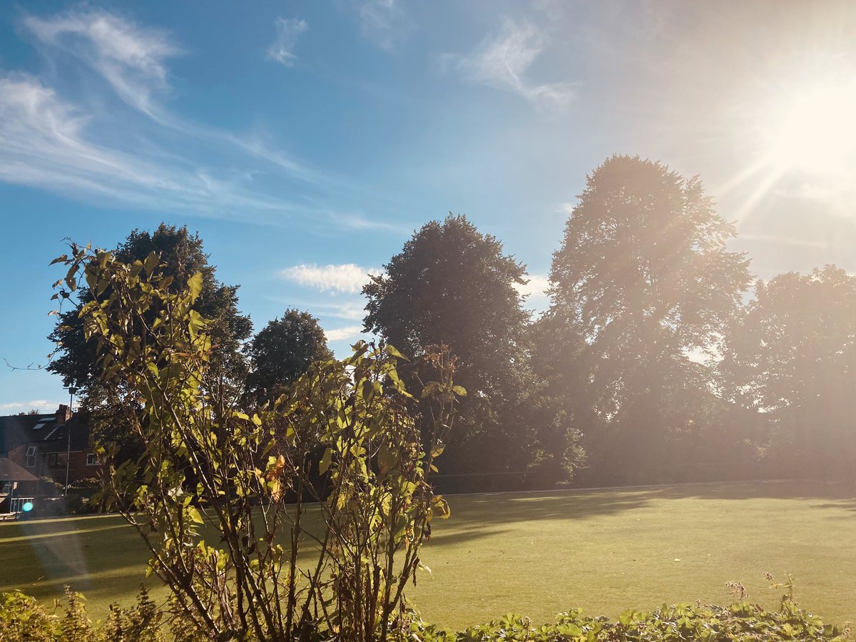 Glorious Thursday Club 😍