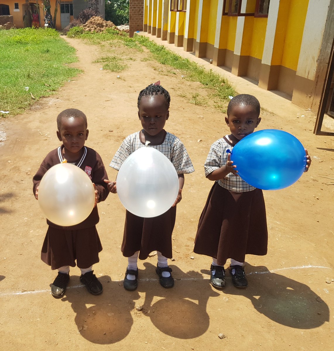 Ready to burst the balloons 
Good luck ba baby <a href="/BinanceBCF/">Binance Charity</a> #binancelunchforchildren