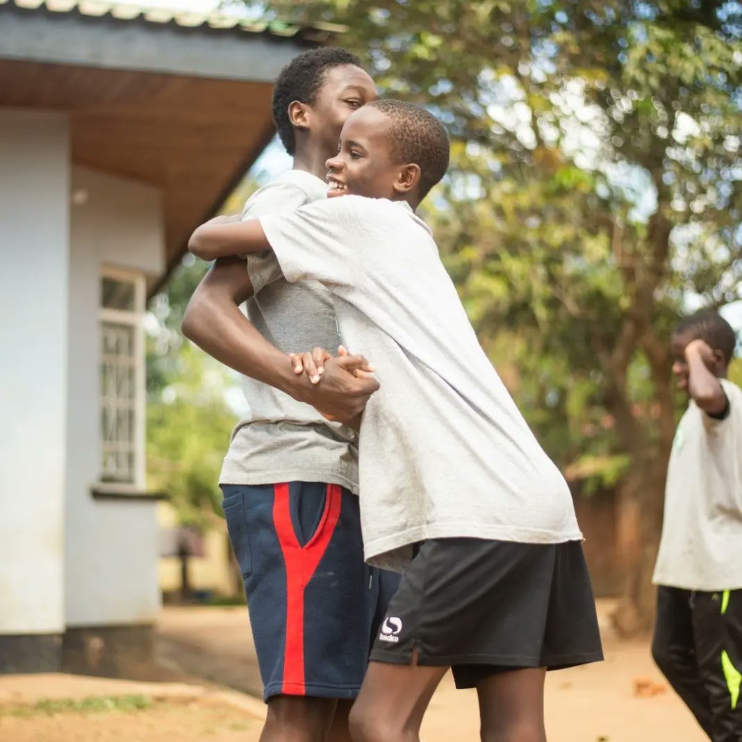 ascentsoccer's tweet photo. Your support at the  U16’s #ReyCup fueled our dreams! 🇮🇸🤝🇲🇼

Want to continue to engage in soccer success? 🫶🏿

Join our new #PeerToPeer campaign! 💥⚽
🚀 Fundraise 📈 Set goal 🗣️ Share Ascent story 🌱 See scholars grow

Learn more here: [https://t.co/smxDRlfKUv] https://t.co/iIzHi7KJxF