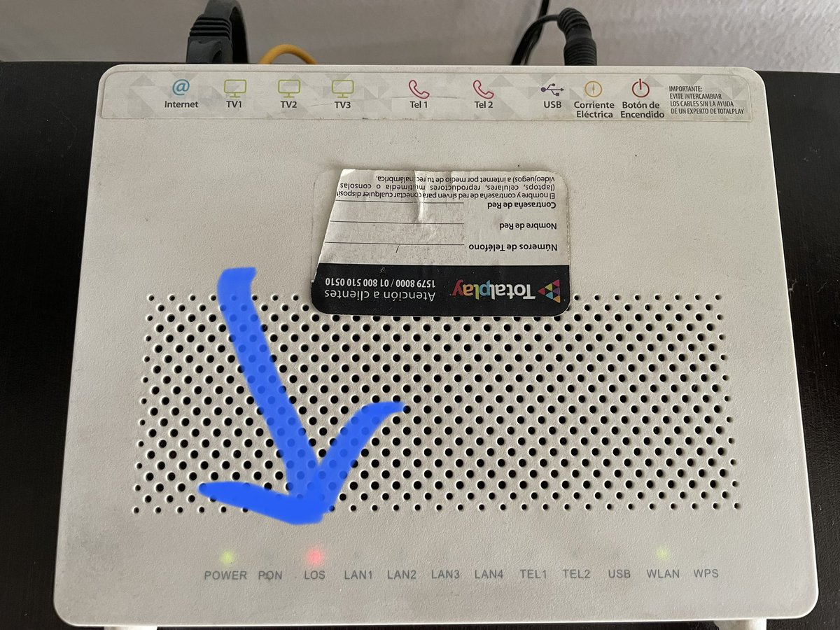 torresmorett's tweet photo. @TotalplayAyuda ¿me podrían apoyar con esto? Trabajo desde casa, necesito el servicio. Y antes de que me pidan apagar desconectar y volver a encender te digo desde ahorita que ya lo hice. Por favor! https://t.co/xjKwdzodiU
