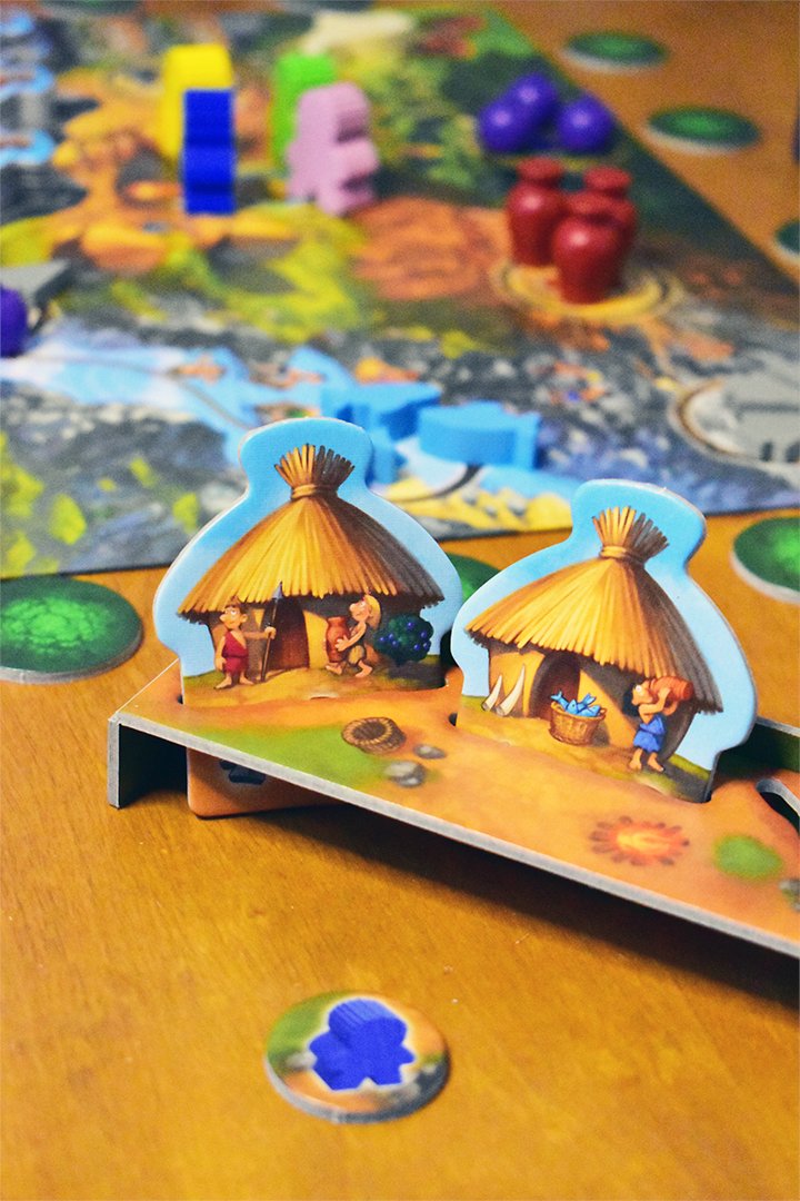 DevirAmericas's tweet photo. Se acerca el Día del Niño en Uruguay y Perú y nos dio la excusa perfecta para volver a jugar #StoneAgeJunior 💙 ¿Cuáles son tus juegos de mesa favoritos para compartir con los más peques de la casa? https://t.co/I8RSyapGm9