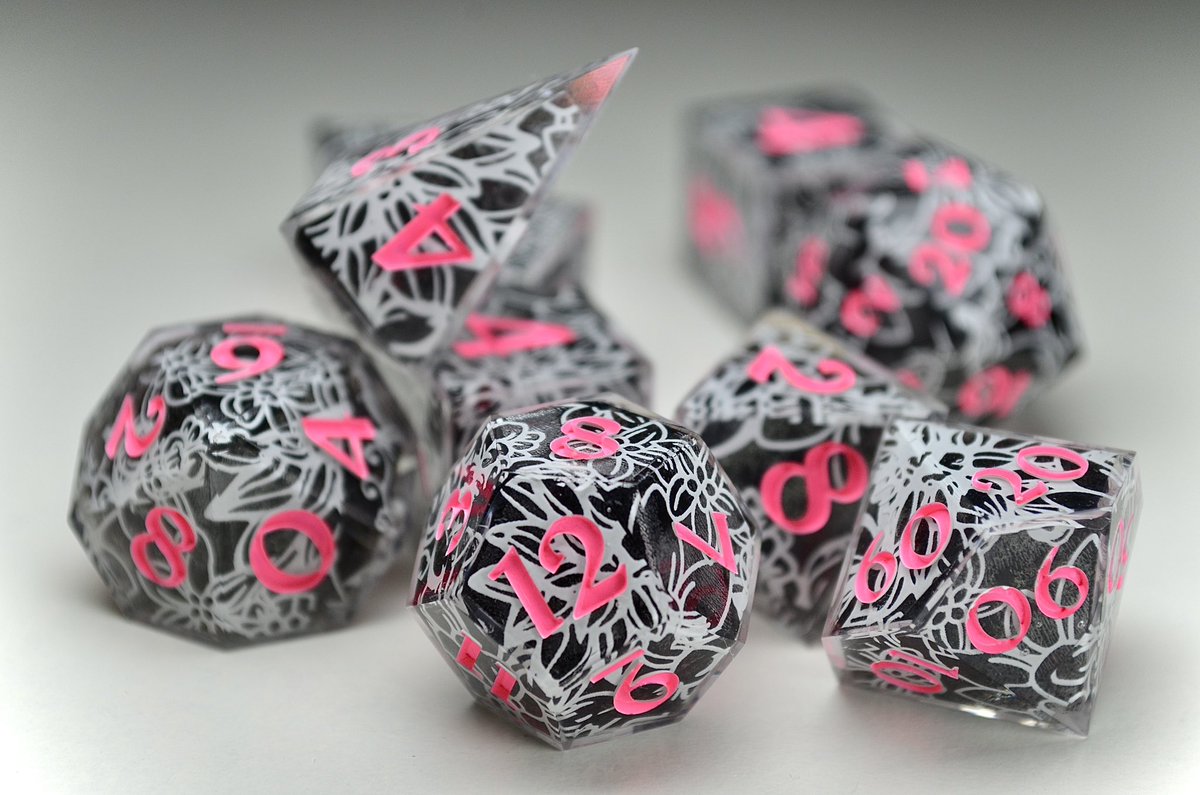 𝟸𝙲𝚁𝙸𝚃𝟸𝚀𝚄𝙸𝚃🌿 tweet media