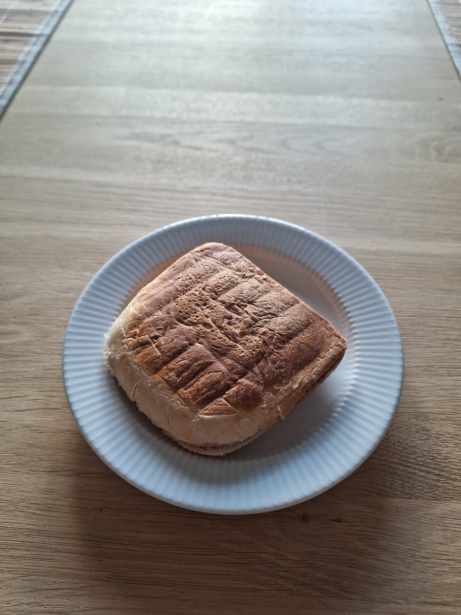 Magnus Keller tweet media