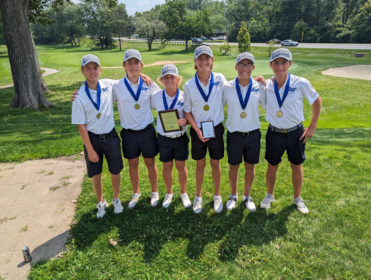 AW_Golf's tweet photo. Varsity won the Brandywine Invitational shooting 283. Logan Sutto was Medalist with a 4-under 67. Also scoring were Ted Robertson 69, Myles Murphy 72, Ian Briars 75, and Michael Distefano 75. https://t.co/Dqa4qL67Kt