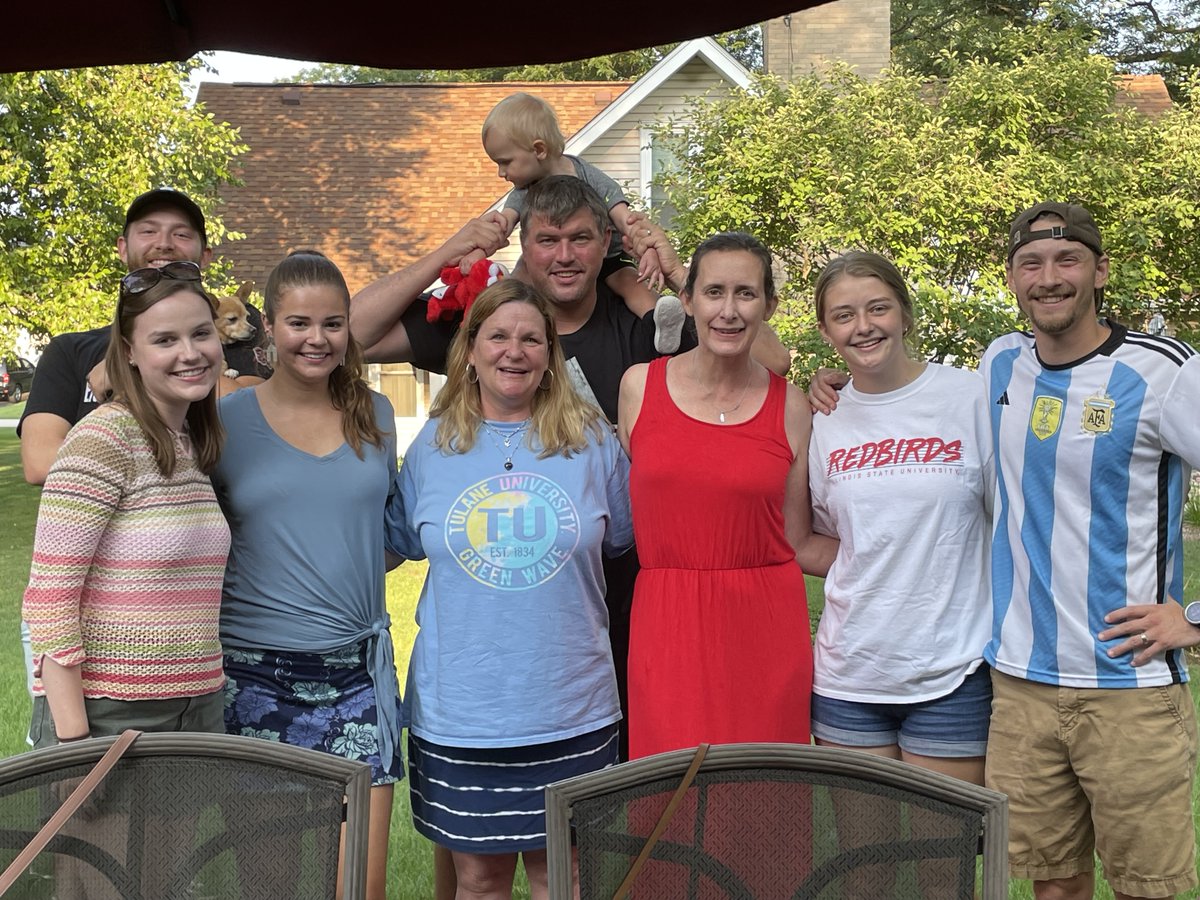 Team 6West connecting before returning to SMS and our fave Maddux is here!