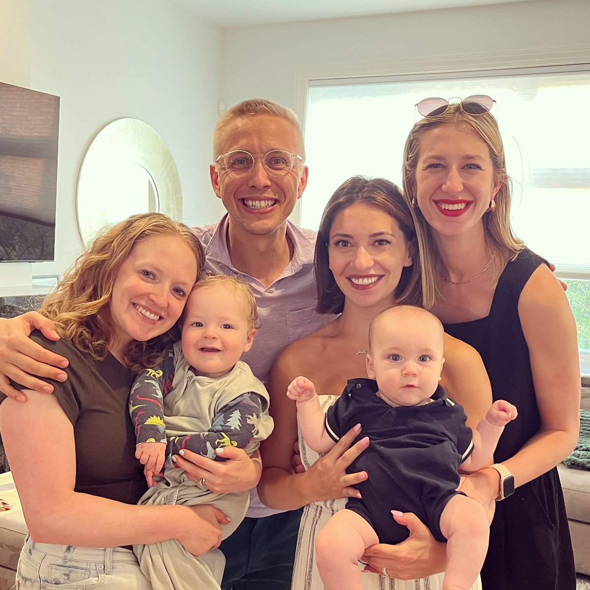 University of Chicago MFM Fellowship tweet media