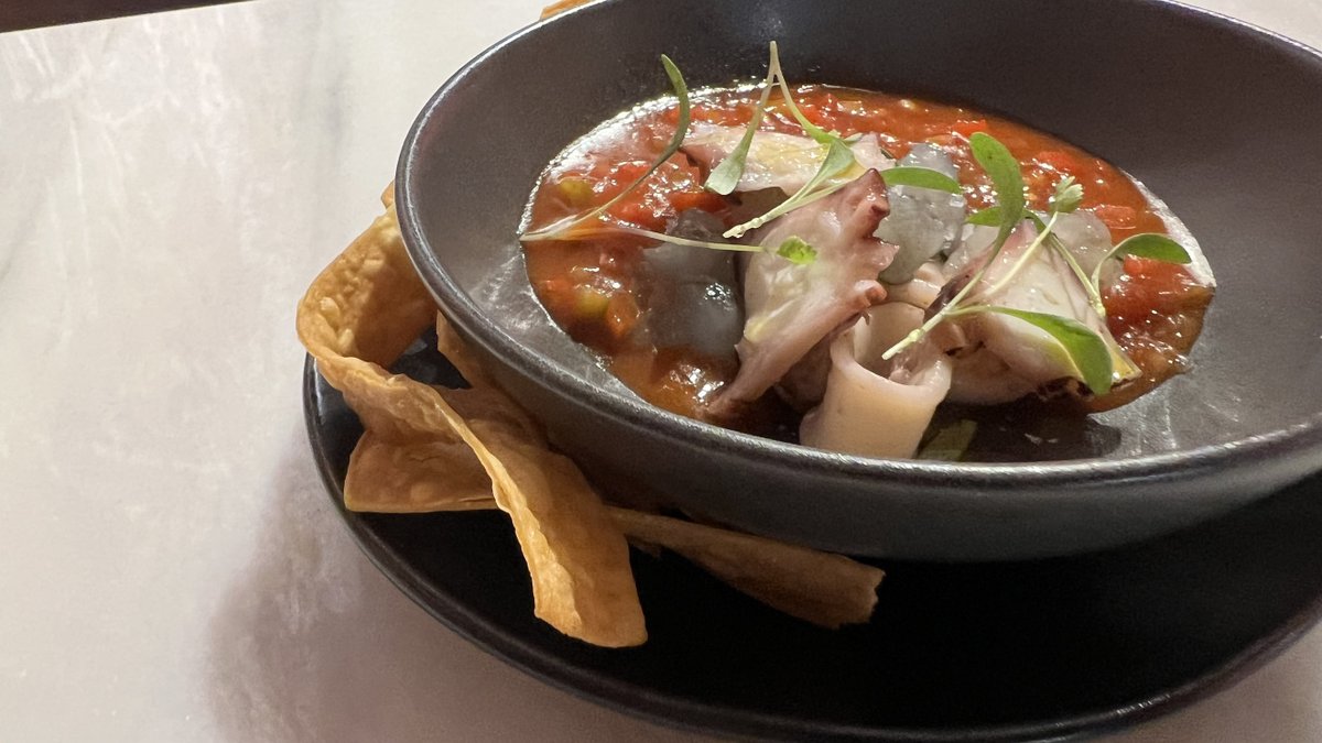 BasqueBites's tweet photo. The wonderful Bell’s Bar killing it with this latino inspired Ceviche, El Paseo Nuevo!

#octopus
#calamares
#gambas
#tortillas
#totopos
#delicious
#bellsbar_donostia
#basquebites https://t.co/3JG0hMG52v