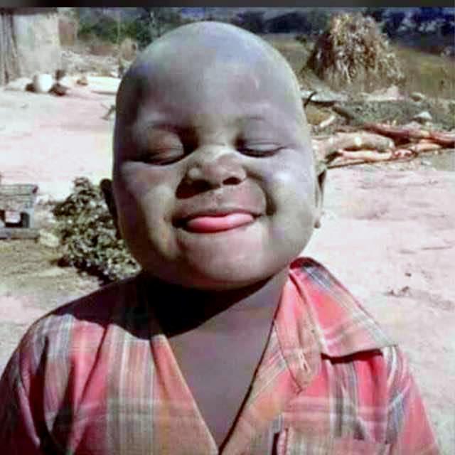 Bazookaland_'s tweet photo. 🌅 Rien de mieux que de commencer sa journée avec un grand sourire tout en rendant grâce à Dieu. 🙏

🥥 #BazookalandKokonutVibz c'est dans quelques heures. ⏱️ https://t.co/2PebaHkfF7