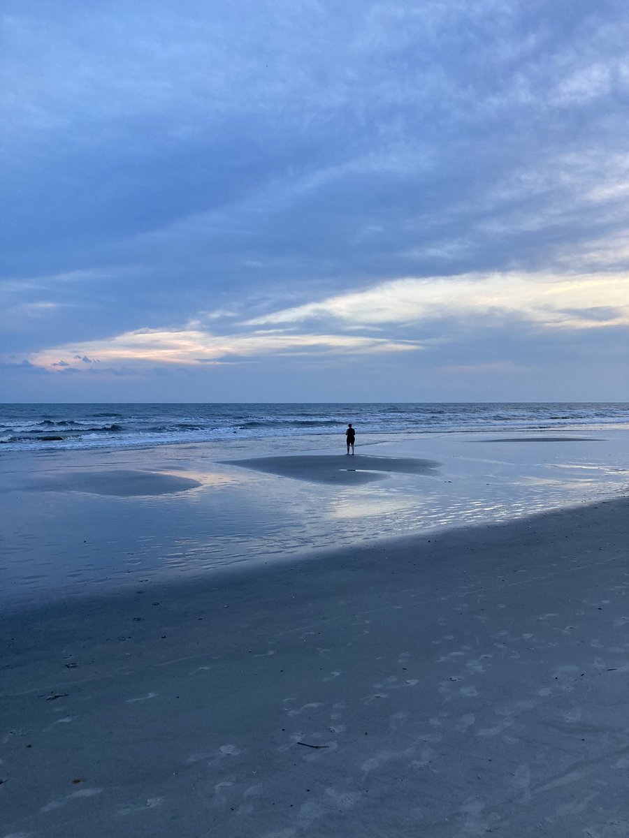 unkljay's tweet image. Vacation… sigh…