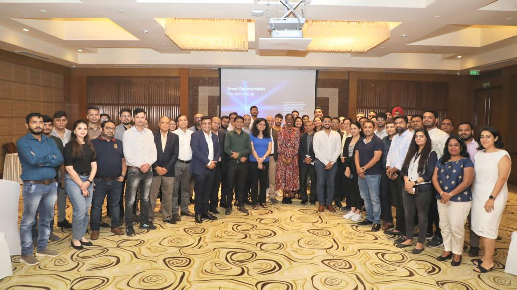 Burzin Luth (@burzinluth) on Twitter photo Great to be on the panel at an event in #Indore organized by organized by <a href="/biztradegovuk/">Department for Business and Trade</a> Western India and <a href="/TiEGlobal/">TiE Global</a> on investment & expansion opportunities in #London & #UK
<a href="/growldnbusiness/">Grow London</a> <a href="/londonpartners/">London & Partners</a> <a href="/heminb/">Hemin Bharucha</a> Great to be on the panel at an event in #Indore organized by organized by <a href="/biztradegovuk/">Department for Business and Trade</a> Western India and <a href="/TiEGlobal/">TiE Global</a> on investment & expansion opportunities in #London & #UK
<a href="/growldnbusiness/">Grow London</a> <a href="/londonpartners/">London & Partners</a> <a href="/heminb/">Hemin Bharucha</a>