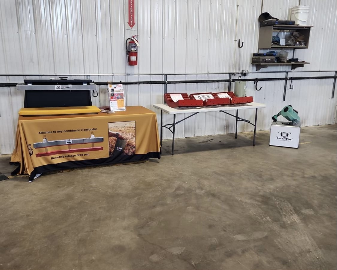 The best thing to do on a cloudy, rainy day in August? Talk about combines!

We're back at another combine clinic today with Rocky Mountain Equipment ( <a href="/rmehq/">RME</a> ) - this one is taking place in Winkler! Thanks to everyone who came out to chat with us!

BushelPlus.com