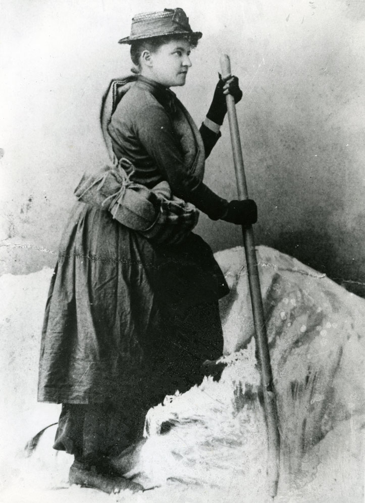 HistoryMuseum's tweet photo. 133 years ago today, history was made when Fay Fuller, a 20-year-old journalist, school teacher, and trailblazer, became the first known woman to climb Mount Rainier's summit.   WSHS collection: print, photographic (8"x10"), Fay Fuller Creation date: 1890. Catalog ID: 2009.0.473 https://t.co/pRt4qlH0gJ
