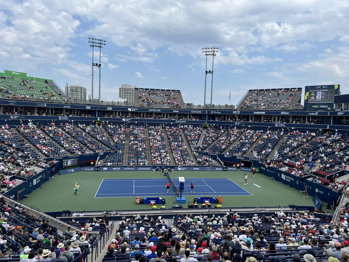 The rain has ended, the sun is shining and tennis has resumed on centre court. #nationalbankopen