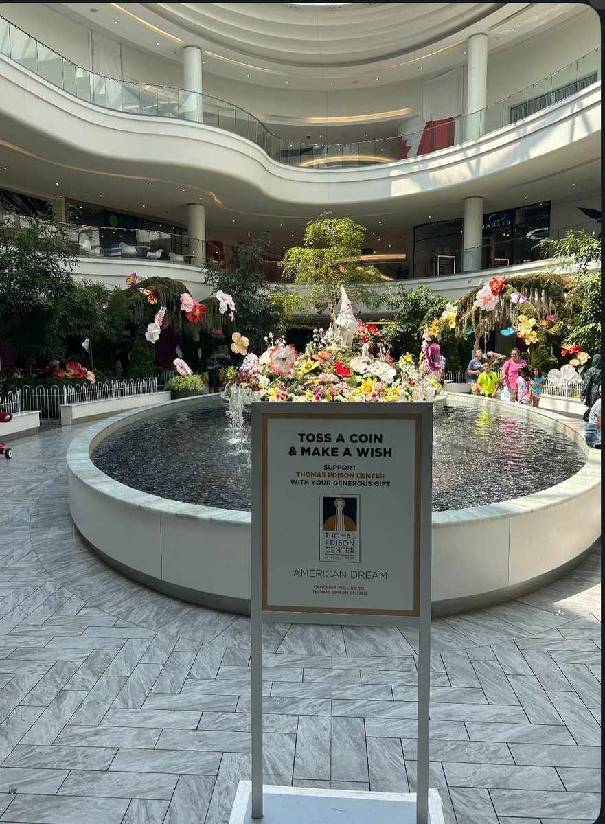ThomasEdison_MP's tweet image. For the entire month of August, the American Dream mall in East Rutherford, NJ will be donating the coins thrown into their fountain to the nonprofit Thomas Edison Center at Menlo Park. Next time you're at the mall, make a wish and contribute to our museum!
#thomasedison