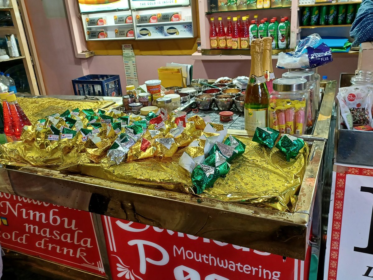 dhavalkulkarni's tweet photo. A hearty meal topped up with paan 

#Delhi #OldDelhi #Dilli6 #Food #food #FoodTwitter https://t.co/SpMpIHX6HB