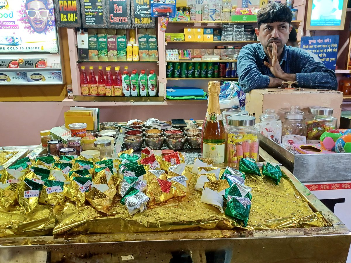 dhavalkulkarni's tweet photo. A hearty meal topped up with paan 

#Delhi #OldDelhi #Dilli6 #Food #food #FoodTwitter https://t.co/SpMpIHX6HB