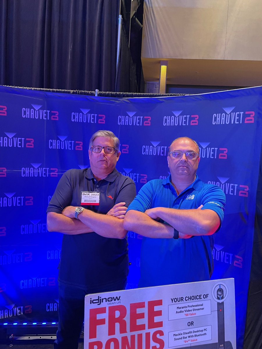 skmacdaddy's tweet photo. Sights from @DJXShowofficial 2023!
@DASAudioUSA
@CHAUVETDJ
@GatorCases
@ChuckLevins
@idjnow
#DJlife #DJEXPO2023 #dj #djs #mobiledj #djxshow #djx23 #djx2023 #callingalldjs #dasaudio #chauvetdj #gatorcases #IDJNOW #chucklevinswashingtonmusic https://t.co/V6W5WRPt2X