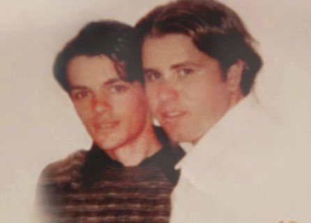 paoloborrometi's tweet image. Crivellati da colpi di mitra nella propria auto. 
È la tragica morte di due ragazzi, appena ventenni: Gigi e Paolo. 
Come tanti ragazzi alla loro età, il 10 agosto di 23 anni fa, stavano trascorrendo la notte di San Lorenzo pianificando le proprie vacanze. E sognavano una gita in