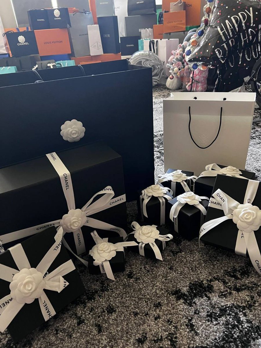 httpmiax's tweet image. Let yourself live more expensively, so that you can live up to the world.