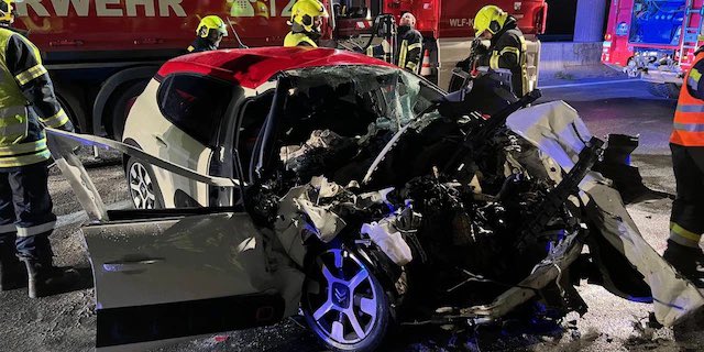 Ultimative_Chef's tweet photo. Muharem Husković in October 2022:
Terrible car accident, long recovery
Muharem Husković in August 2023:
Two goals in the Conference League Qualification for his club
What a story 👏🇧🇦🇦🇹 https://t.co/iv5TO4LiOU