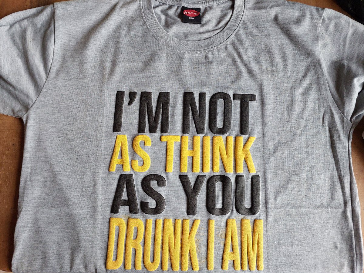 T-shirt Guyz Uganda tweet media