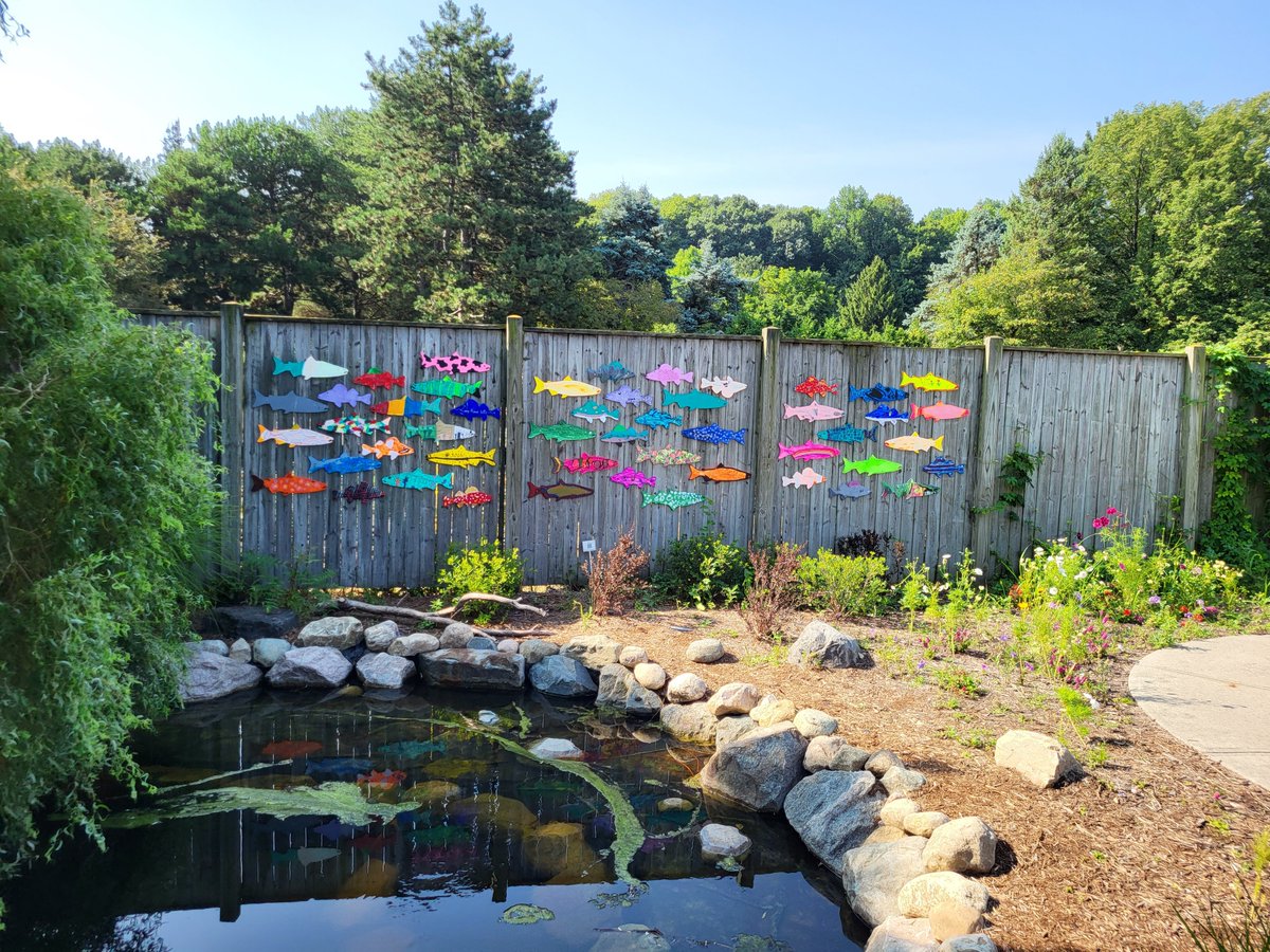 elplibrary's tweet image. Yesterday morning we enjoyed our final Stories in the Garden event of the season! Thanks for a summer full of stories, flowers, and friends!

#AllTogetherNow #SummerReadingProgram #StoriesInTheGarden #LibraryPrograms #StoryTime #EastLansing #MichiganStateUniversity