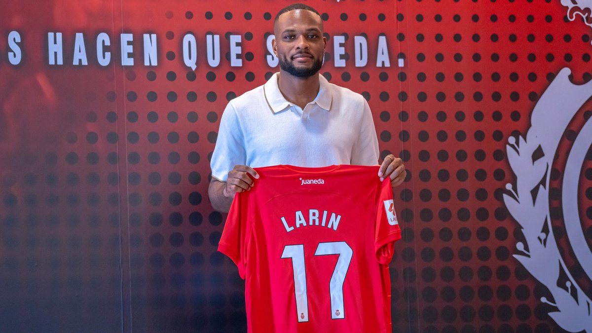 Sergi Darder, fichado por 8M + 2!! El RCD Mallorca para mi, es uno de los equipos que mejor se ha reforzado en este mercado, con Larin, Muriqi y darder por detrás, podemos hacer mucho daño a los rivales. Luego Lato, Samu Costa, Mascarell... 😍 <a href="/RCD_Mallorca/">RCD Mallorca</a>