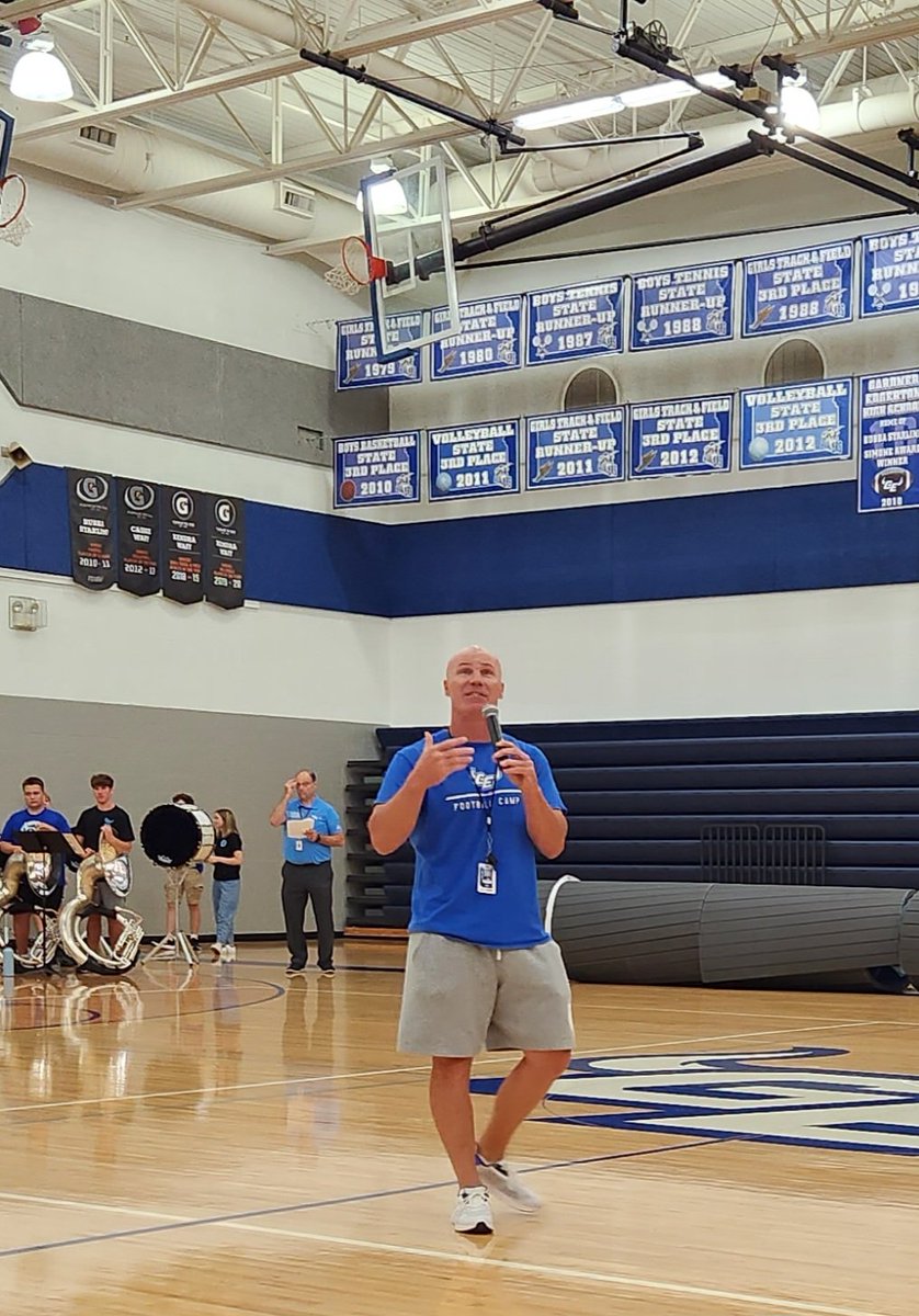 An amazing day with our Class of 2027 and new students! You're in high school once, but you're a Blazer forever!
#leGEndary 
<a href="/GardnerEdgerton/">Gardner Edgerton USD 231</a>