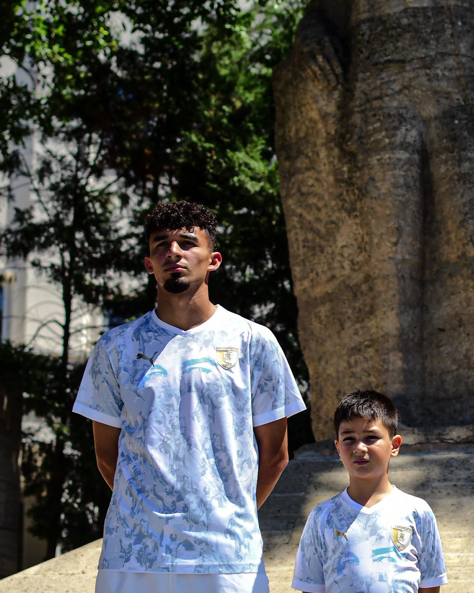 2023/24 Sezonu C U M H U R İ Y E T Formamız! 

#BodrumFK | #Puma