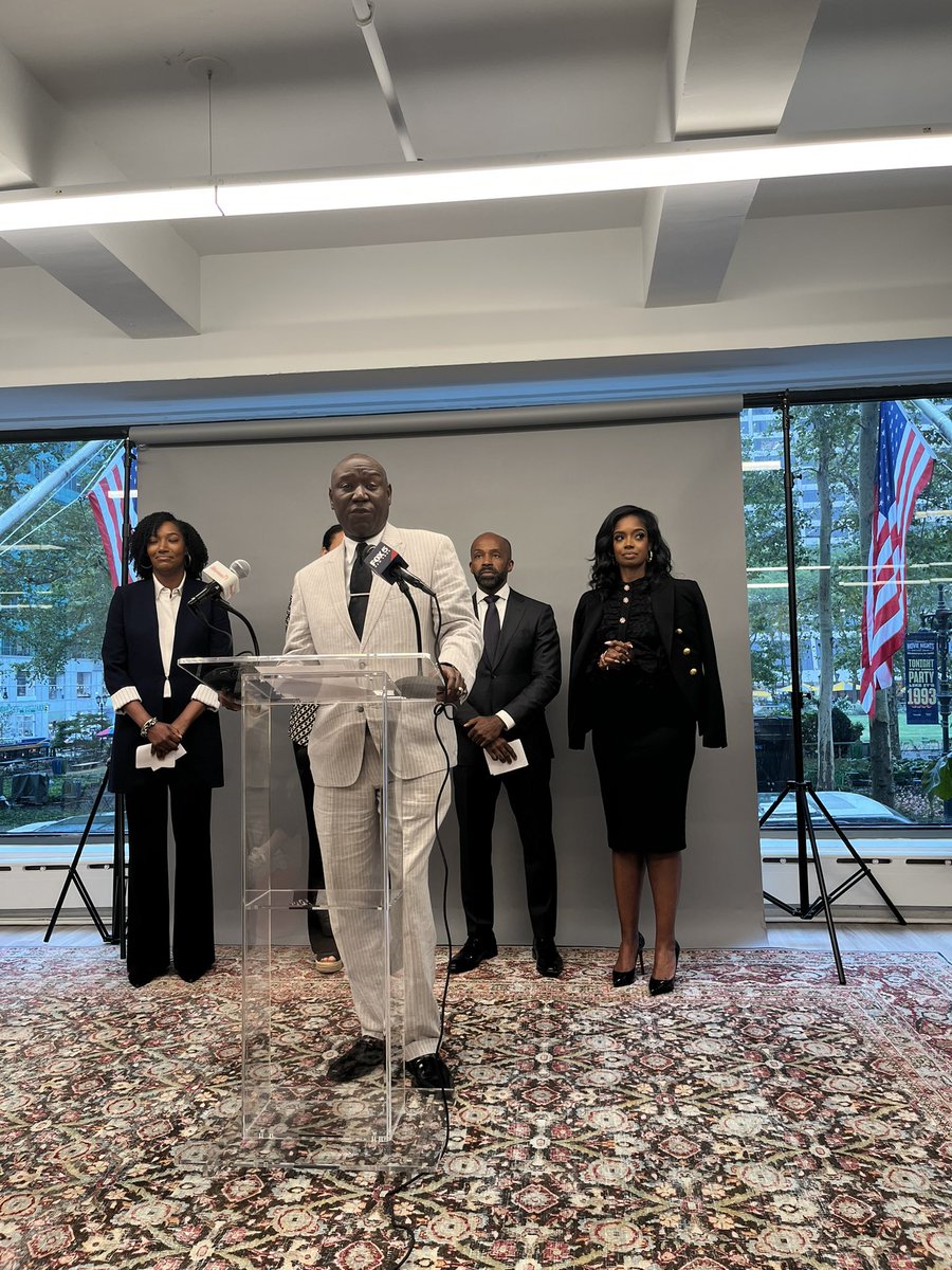 DominicMadori's tweet photo. Ben Crump said the counsel is here to defend the founders of the Fearless Fund against the enemies of equality. 

He is the attorney known for representing the family of George Floyd and recently the family of Henrietta Lacks. https://t.co/UCBJvbT6aW