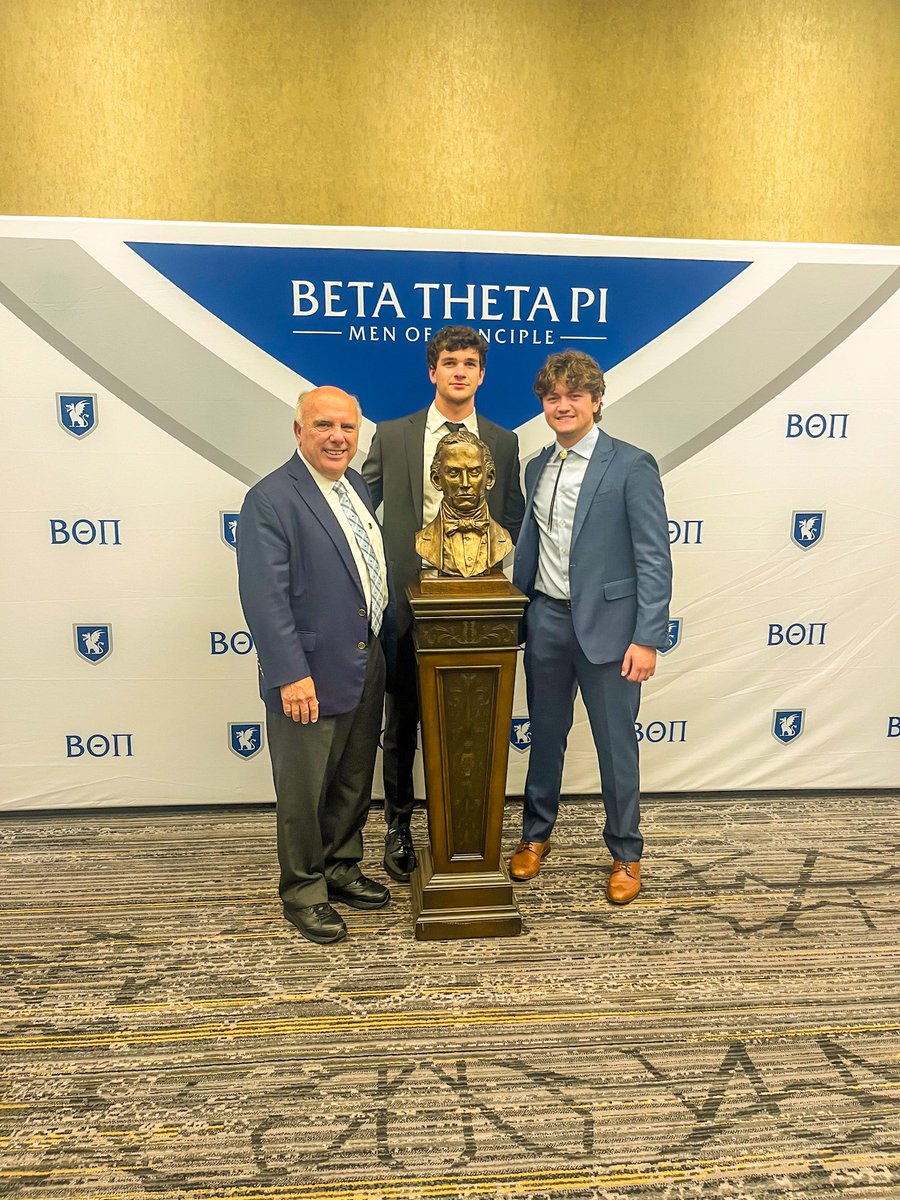 UC ΒΘΠ tweet media