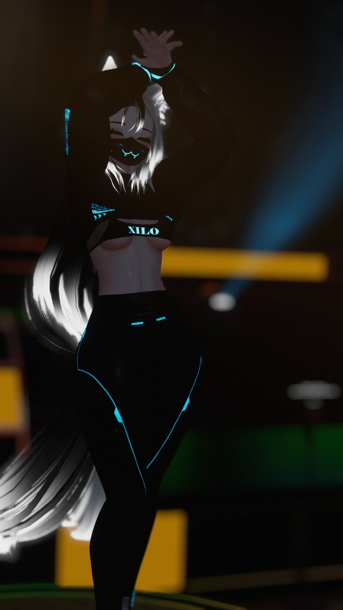 Woke up early to dance for Club Italia Loved the music and community there was great! Got some great photos from AxelFlame. 10/10 would wake up early again.
 #VRChat #MinistryPromoVR #VRUnderground 
#ClubItalia #AxelFlame24