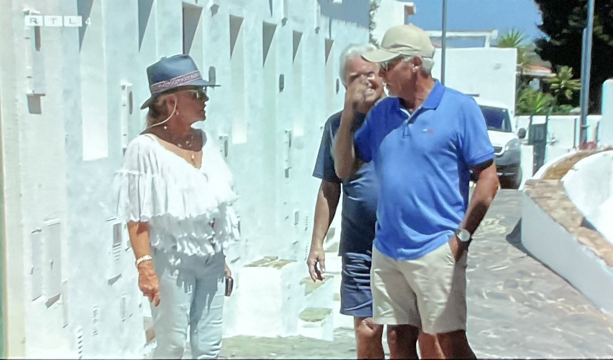 Geertepeerd's tweet image. Iets met het 5e wiel aan de wagen 😬 #olof #benbvolliefde