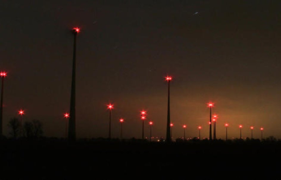 Time is ticking to enjoy the natural beauty of a moonlit night on #LBI. #OffshoreWind threatens to mar this tranquility with 357 #windturbines 1000 ft+ tall-each fitted with red flashing lights to warn aircraft of their massive size. Here’s what <a href="/ATLShoresWind/">Atlantic Shores Offshore Wind</a> the #OSW developer