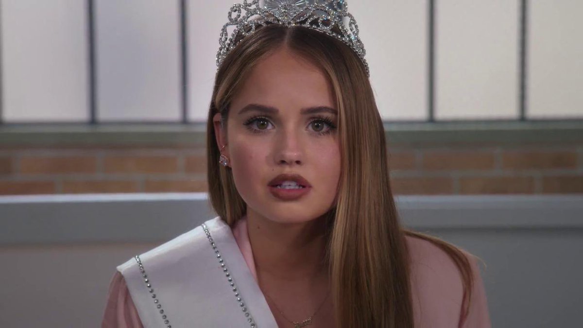 tracklist's tweet photo. Há 5 anos, a série "Insatiable", estrelada por Debby Ryan, era lançada. 👑 https://t.co/82msAmSacF