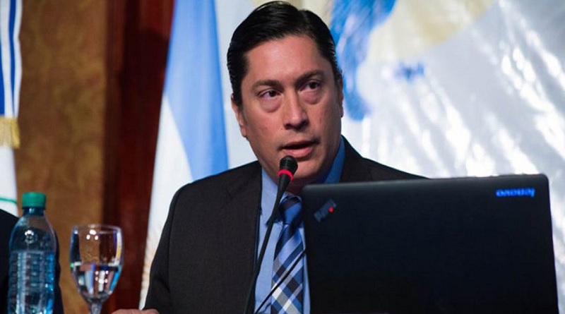 Procurador Muñoz: Decisión de la justicia portuguesa reconoce legitimidad del presidente Maduro

#VenezuelaRecuperóLoSuyo

vtv.gob.ve/procurador-mun…