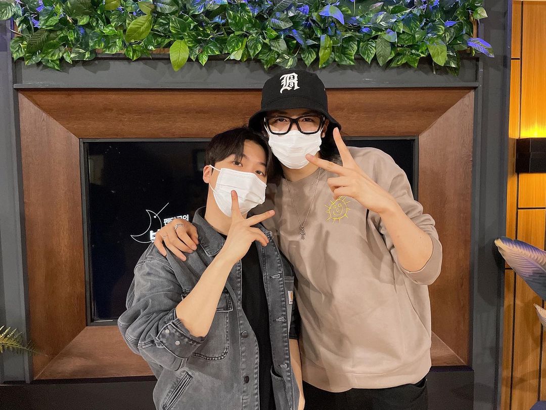 WooseokBR's tweet photo. 230810 • Instagram • ebsfmnight

#PENTAGON #펜타곤
#WOOSEOK #우석 #정우석
@CUBE_PTG https://t.co/f5GJQWt1nJ